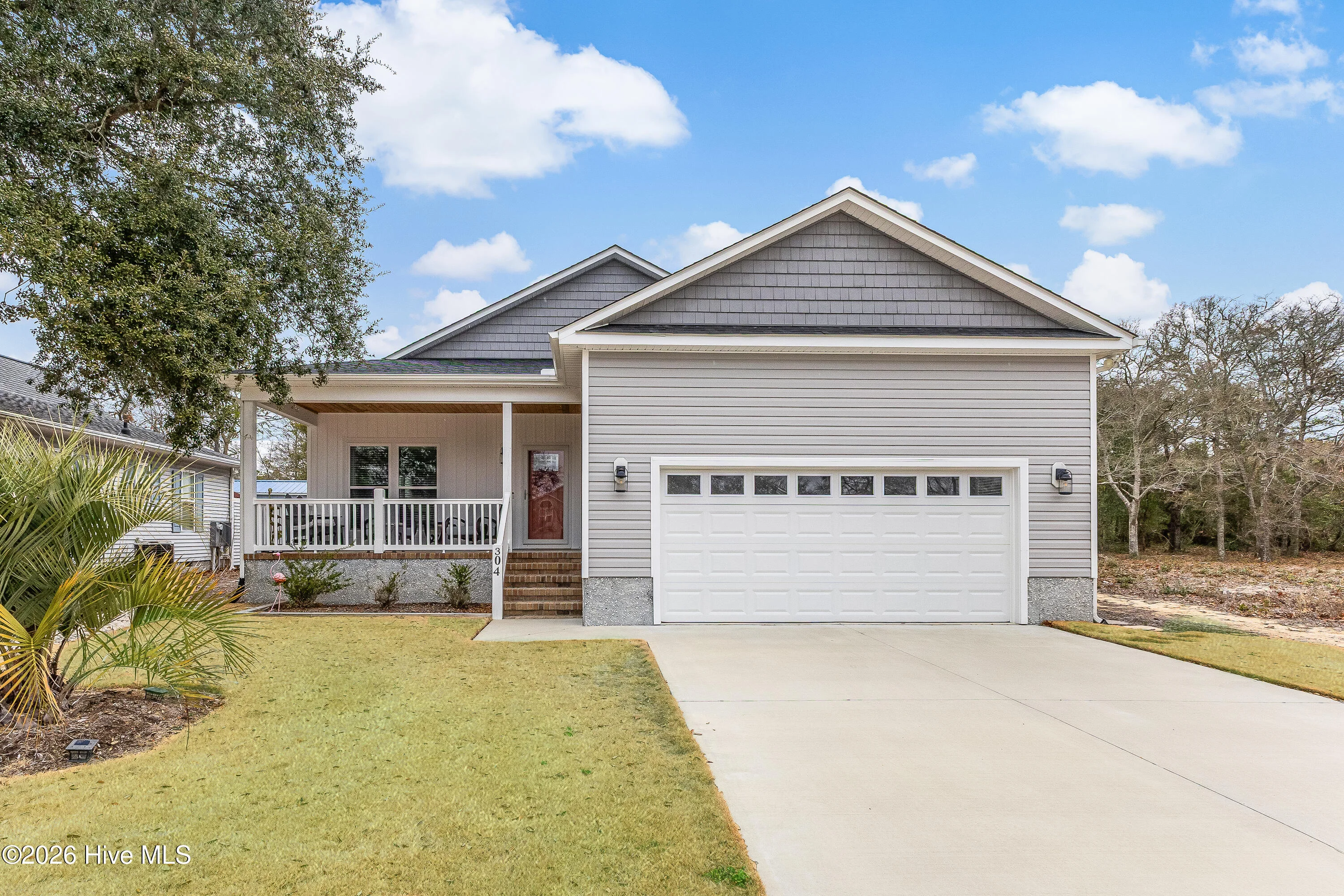 304 E Oak Island Drive