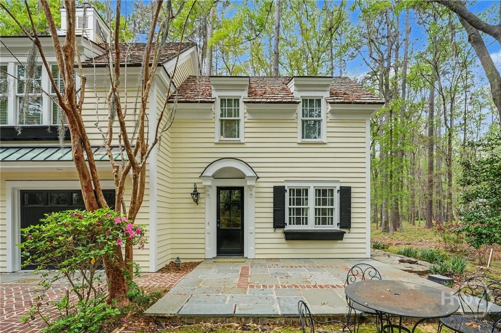 Photo of 92 Hidden Cove Drive, Richmond Hill, GA 31324 (MLS # SA352221)