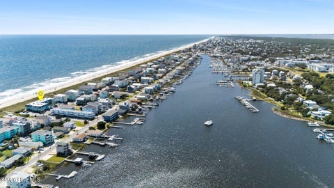 Tiny photo for 918 Carolina Beach Avenue N #Apt 3e, Carolina Beach, NC 28428 (MLS # 100604661)
