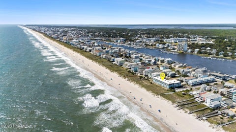 Tiny photo for 918 Carolina Beach Avenue N #Apt 3e, Carolina Beach, NC 28428 (MLS # 100604661)