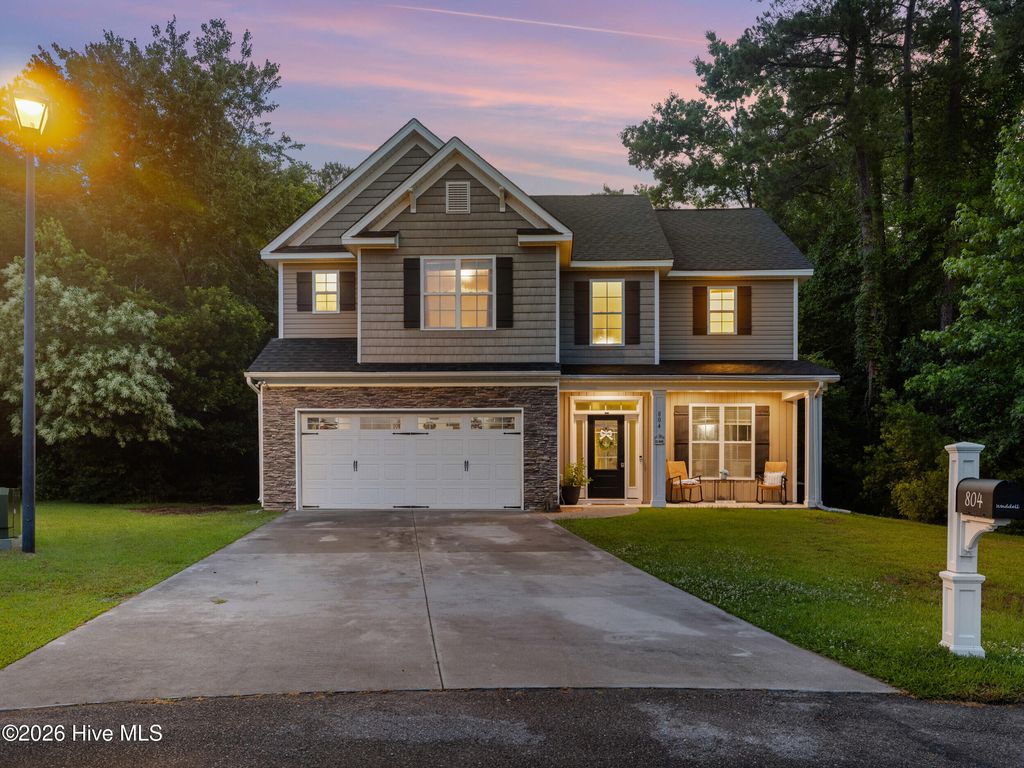 Photo of 804 Little Cardinal Court, Jacksonville, NC 28540 (MLS # 100575934)