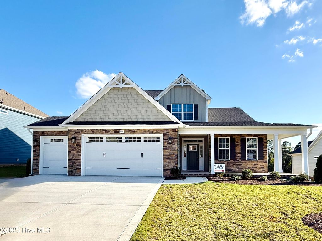 Photo of 641 Cresswell Moor Way, Fayetteville, NC 28311 (MLS # 100460740)