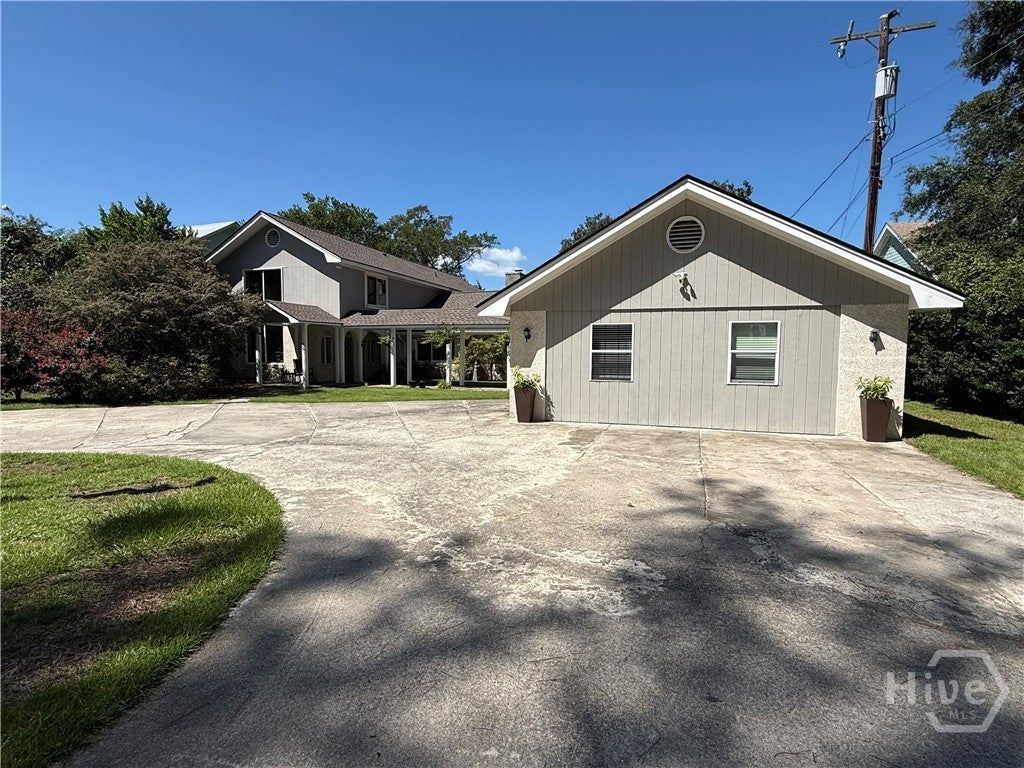 807 Betz Creek Road