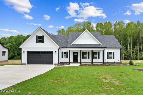 Homes For Sale - 1805 S Big Woods Road<br/> Nash County, Spring Hope, NC 27882