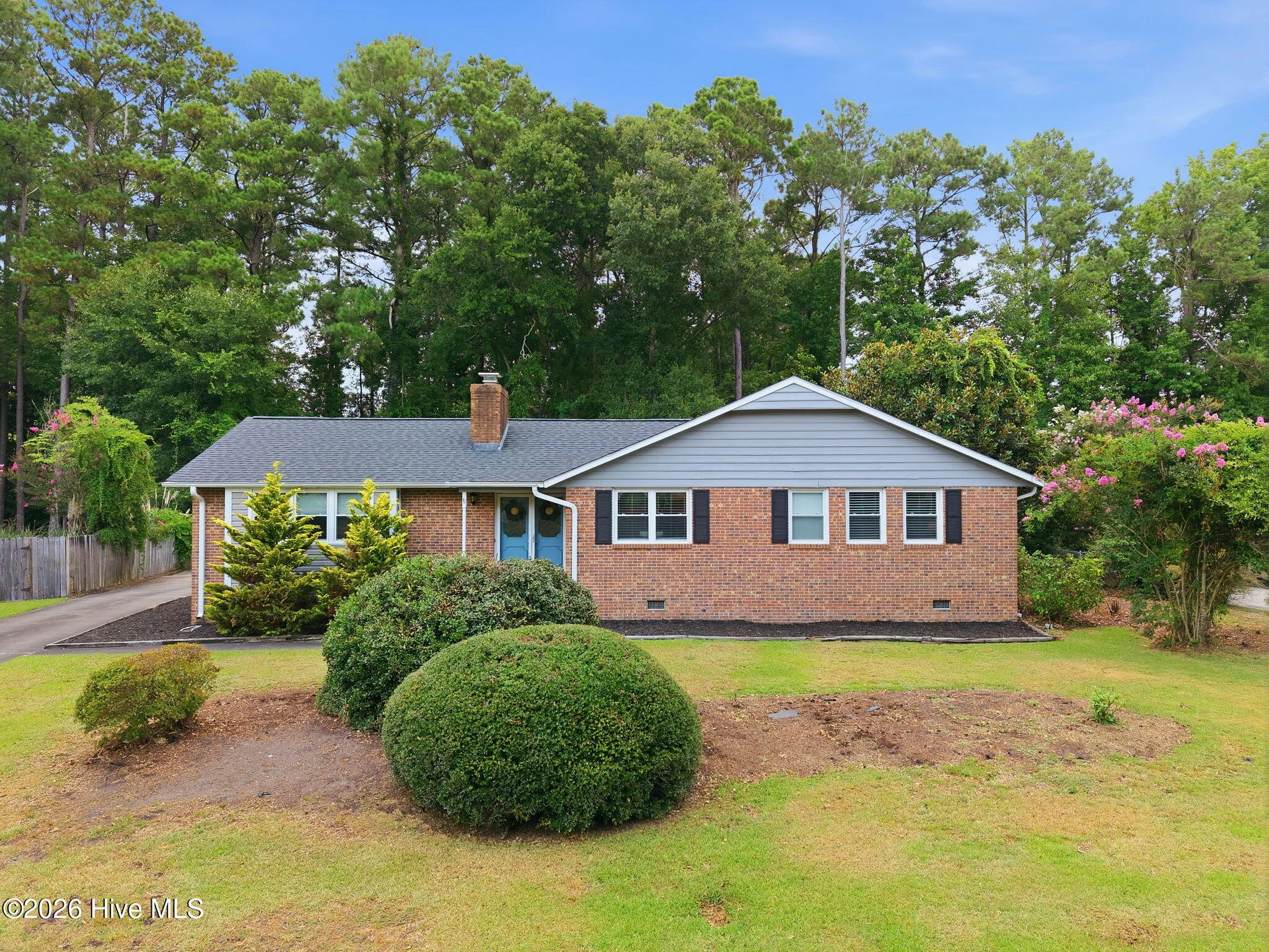1407 Clifton Road