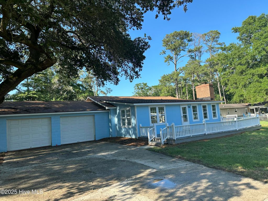 Photo of 4735 Cedar Lane SW, Ocean Isle Beach, NC 28469 (MLS # 100513996)