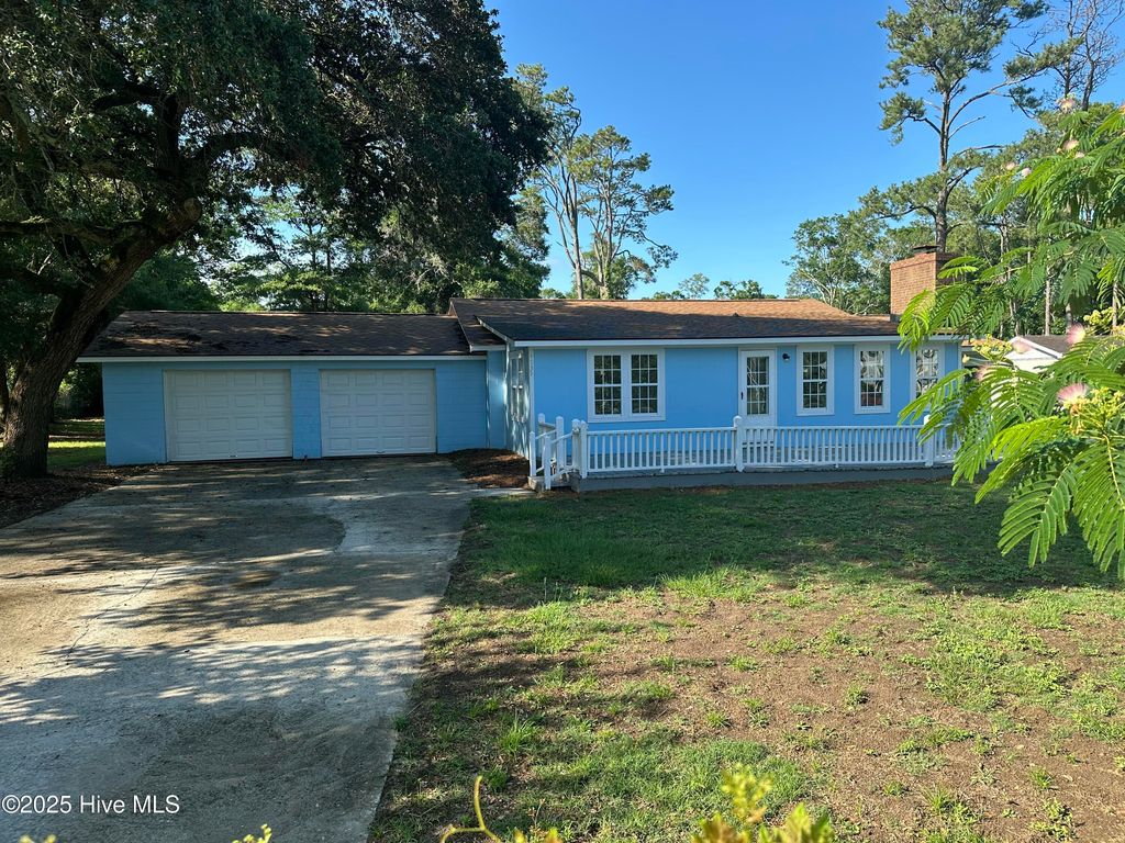 Photo of 4735 Cedar Lane SW, Ocean Isle Beach, NC 28469 (MLS # 100513996)