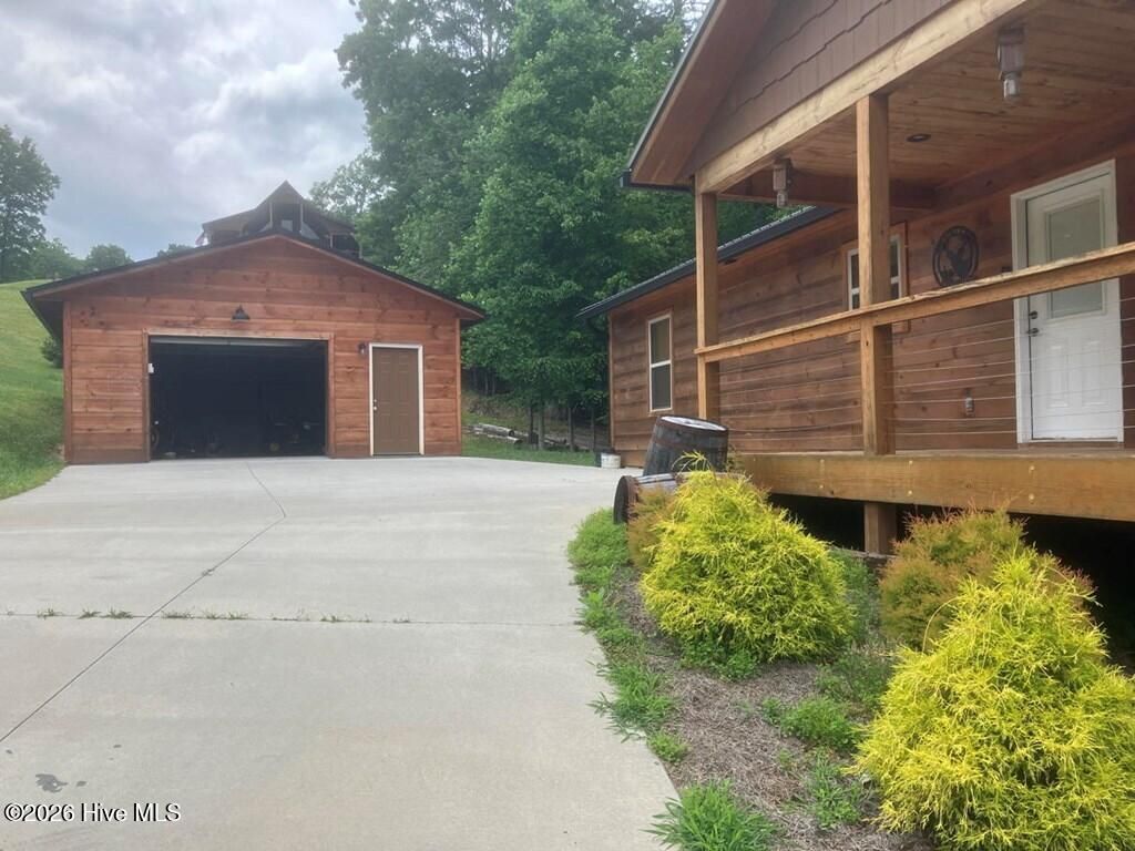 Photo of 86 Point Overlook Trail, Murphy, NC 28906 (MLS # 100578262)