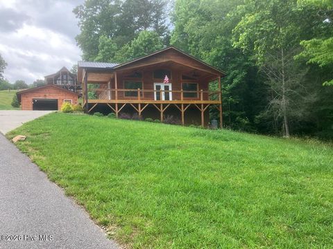 Homes For Sale - 86 Point Overlook Trail<br/> Murphy, NC 28906