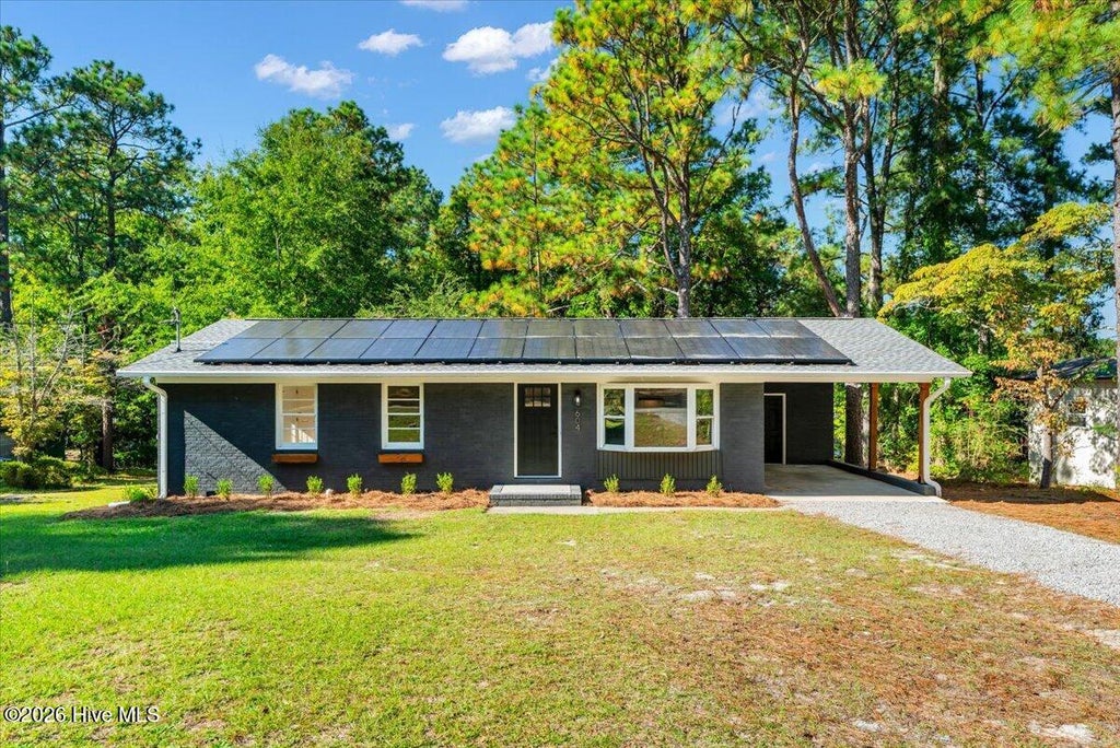 Photo of 604 S Hardin Street, Southern Pines, NC 28387 (MLS # 100611518)