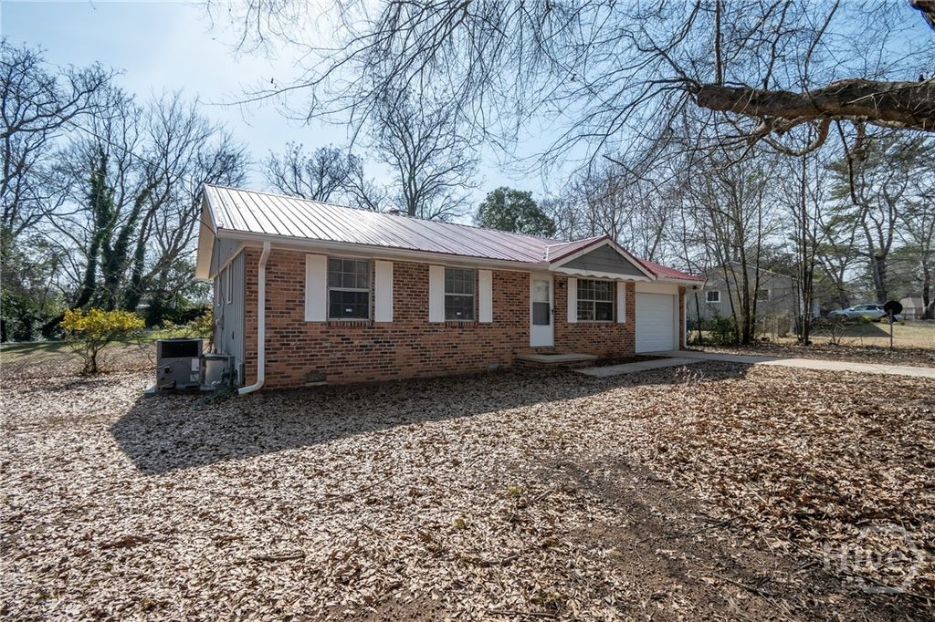 Photo of 160 Morningview Circle, Athens, GA 30605 (MLS # CL349676)