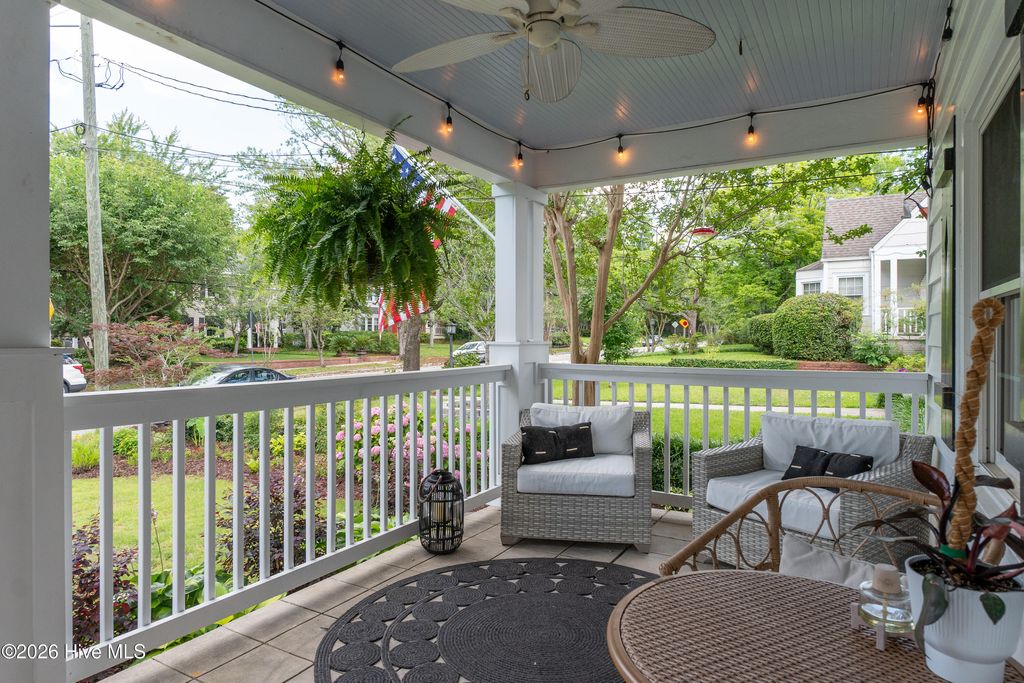 Photo of 2306 Chestnut Street, Wilmington, NC 28405 (MLS # 100563357)