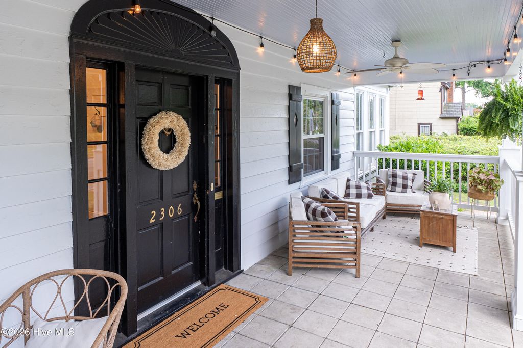 Photo of 2306 Chestnut Street, Wilmington, NC 28405 (MLS # 100563357)