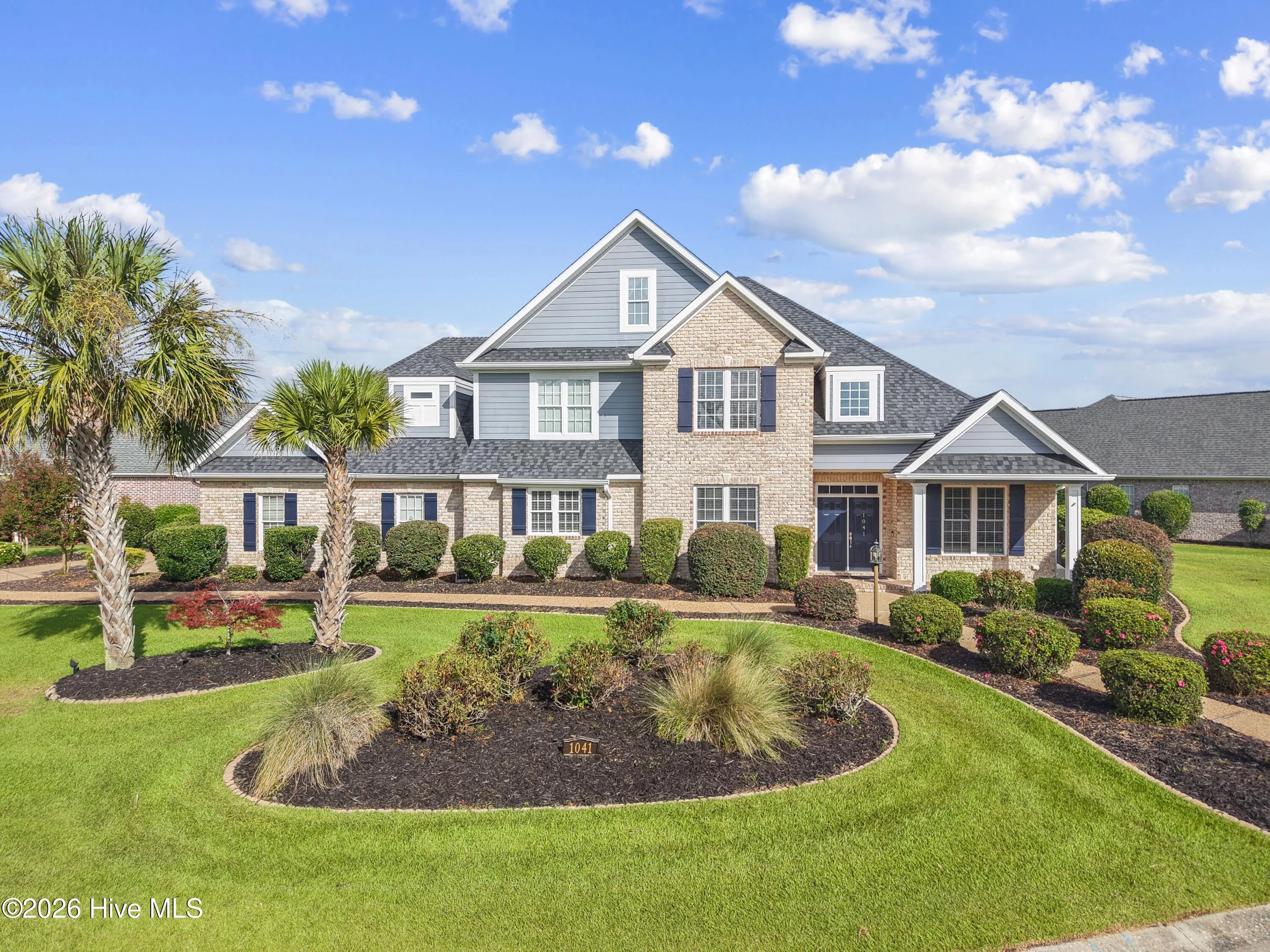 1041 Golden Sands Way