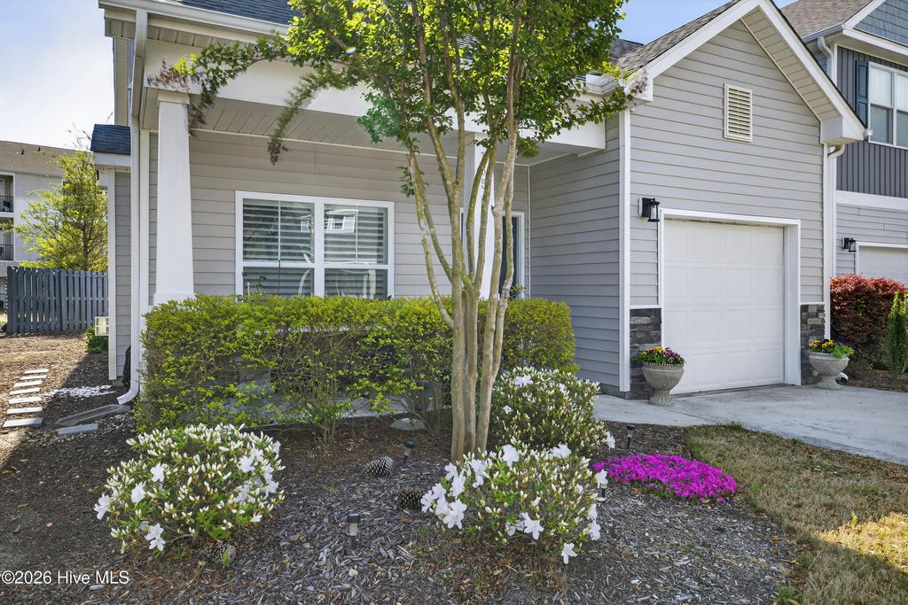 Photo of 1654 Bratton Court, Wilmington, NC 28405 (MLS # 100569203)