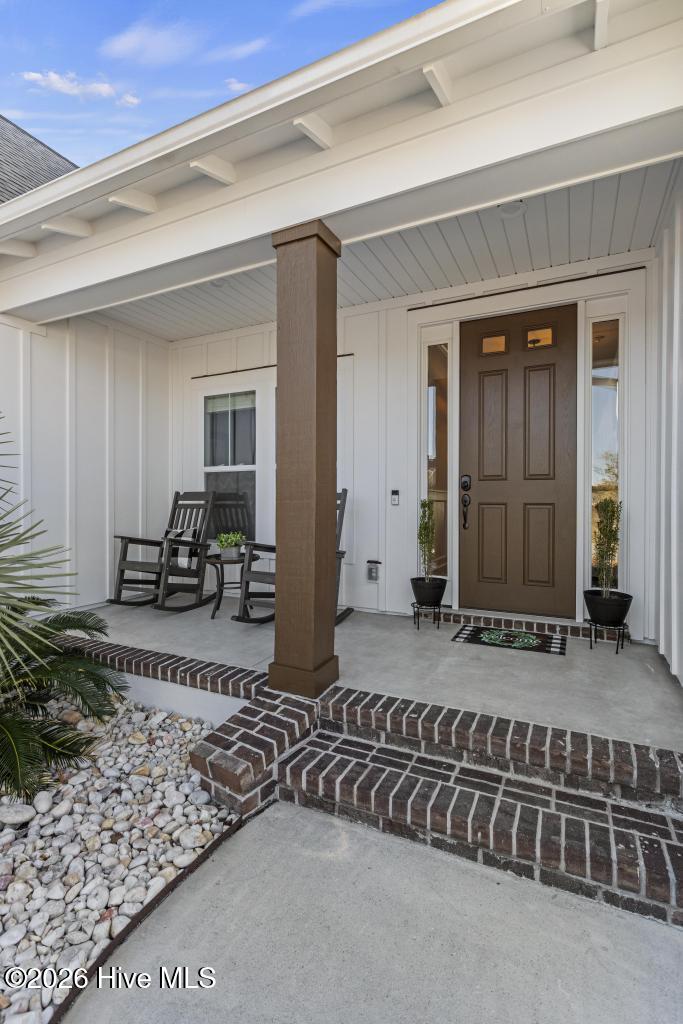 404 Summerhouse Drive