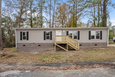 106 Lynnwayne Circle Havelock NC 28532
