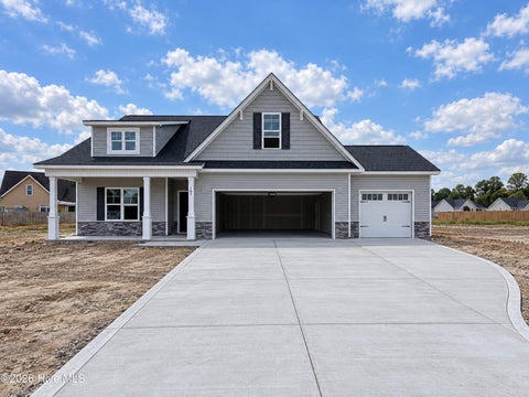 Homes For Sale - 107 Lola Place<br/> Wayne County, La Grange, NC 28551