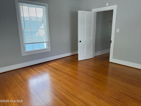 Tiny photo for 421 E 2nd Street, Washington, NC 27889 (MLS # 100582487)
