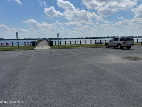 Tiny photo for 421 E 2nd Street, Washington, NC 27889 (MLS # 100582487)