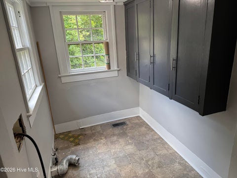 Tiny photo for 421 E 2nd Street, Washington, NC 27889 (MLS # 100582487)