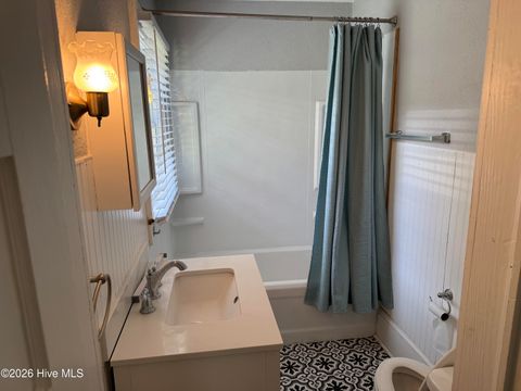 Tiny photo for 421 E 2nd Street, Washington, NC 27889 (MLS # 100582487)