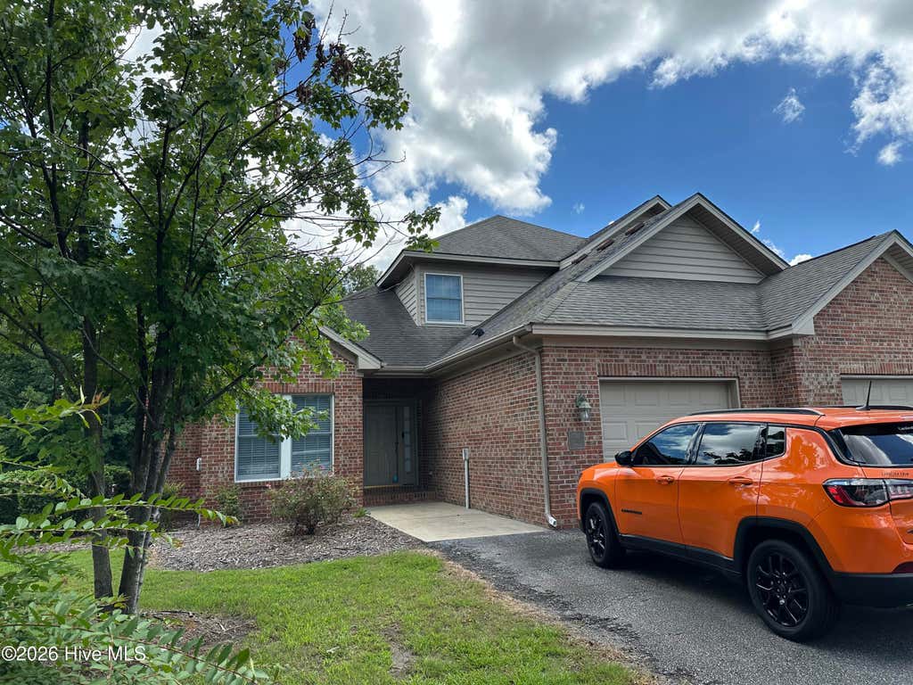 Photo of 136 Golf Club Drive #A, Elizabeth City, NC 27909 (MLS # 100594827)
