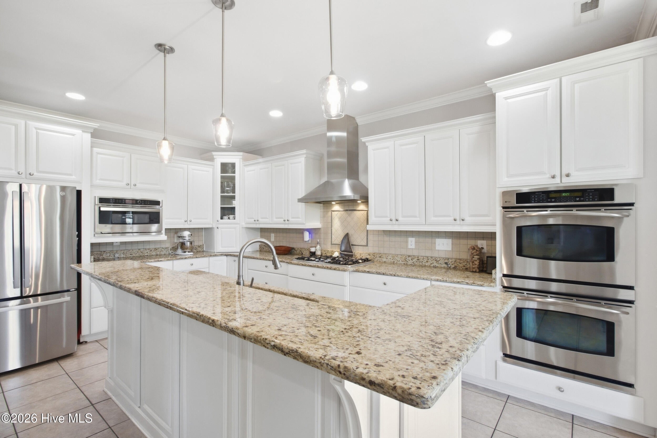 1012 Pelican Drive