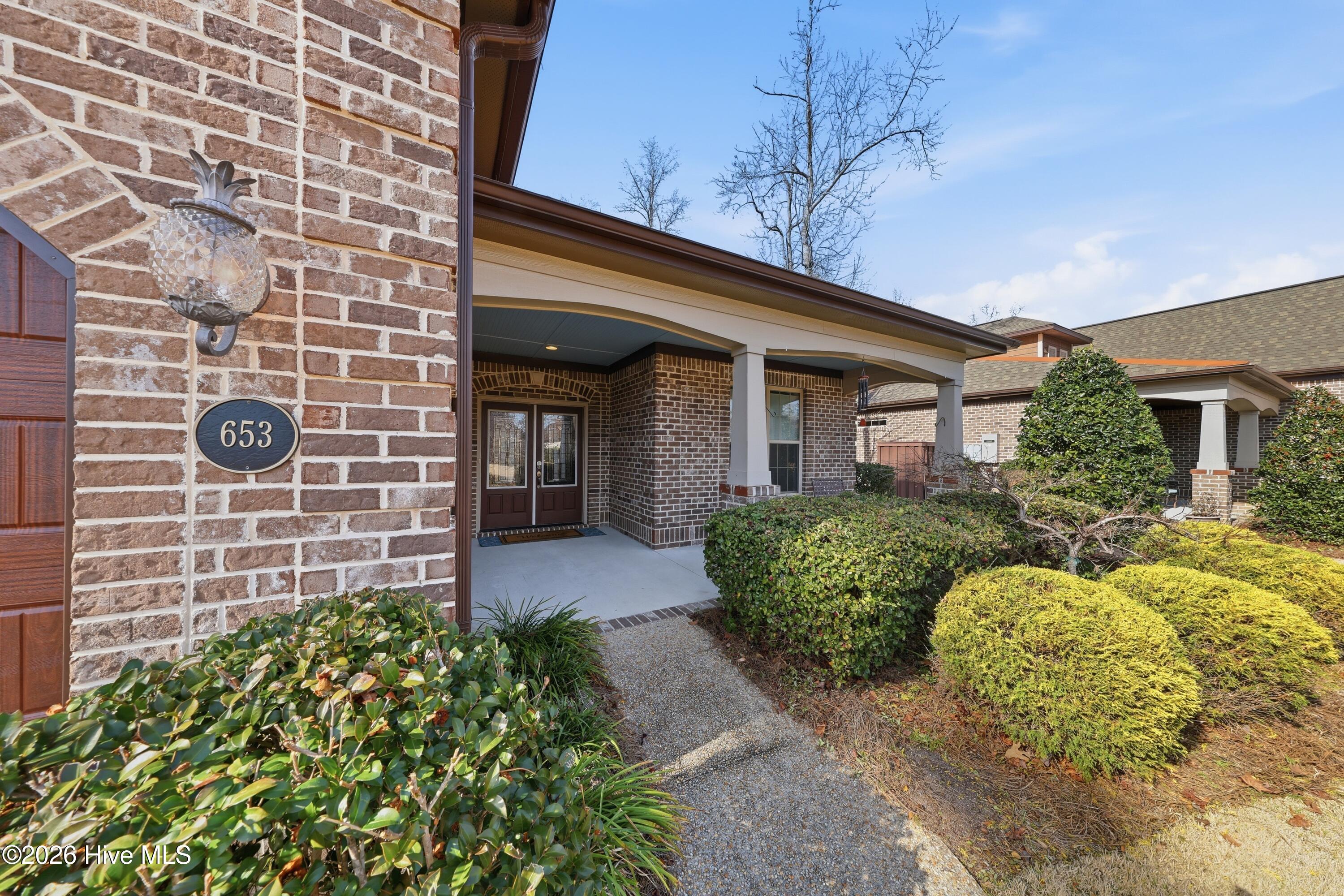 653 Jenoa Loop