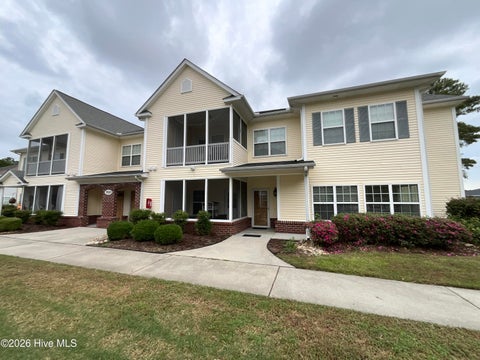 Condo For Sale - 1901 Covengton Way #201<br/> Pitt County, Greenville, NC 27858