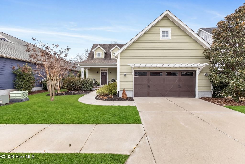 Photo of 346 Hanover Lakes Drive, Wilmington, NC 28401 (MLS # 100554071)