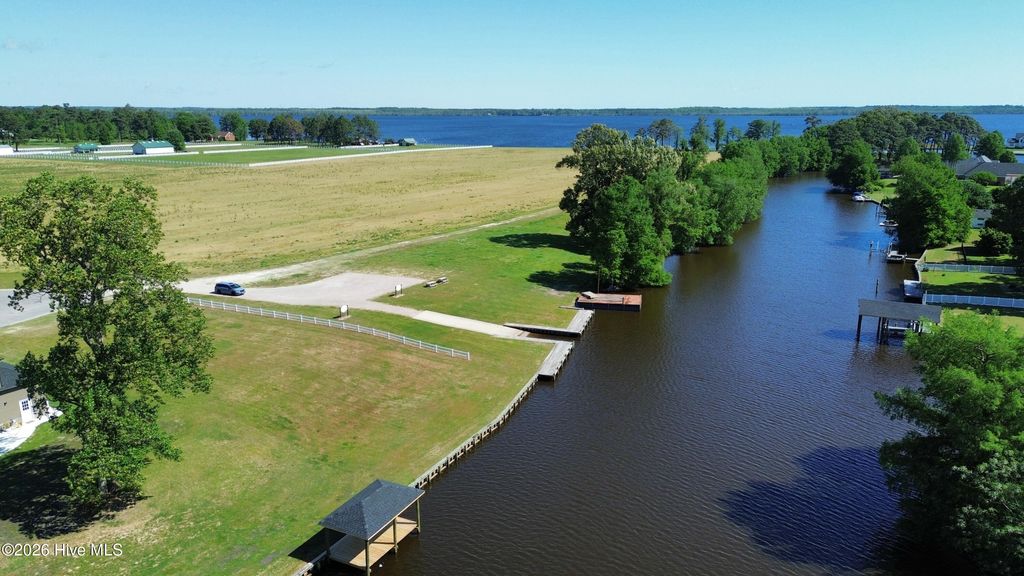 Photo of 305 Grandview Drive, Elizabeth City, NC 27909 (MLS # 100569288)