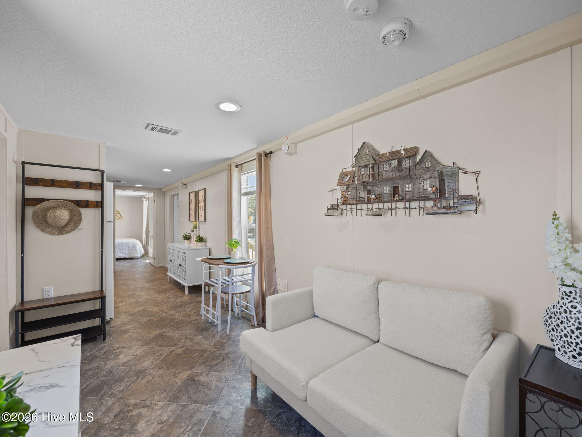 111 Woodpecker Road