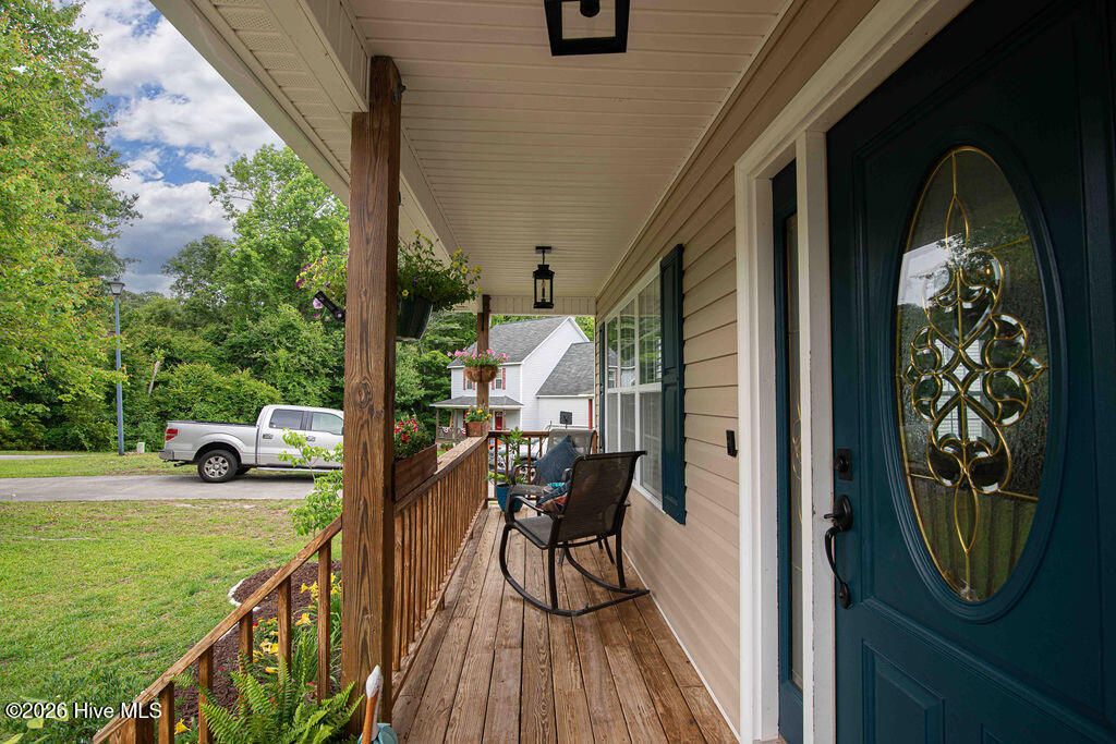 Photo of 609 Riva Ridge Road, Sneads Ferry, NC 28460 (MLS # 100577377)
