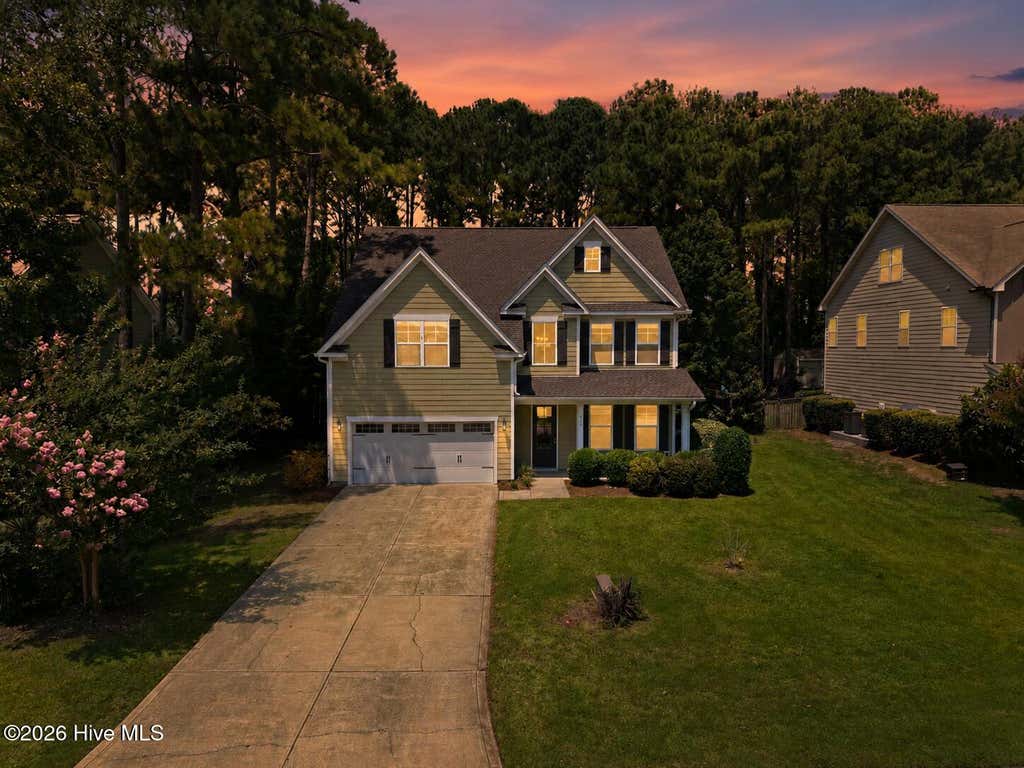 Photo of 415 Canvasback Lane, Sneads Ferry, NC 28460 (MLS # 100596558)