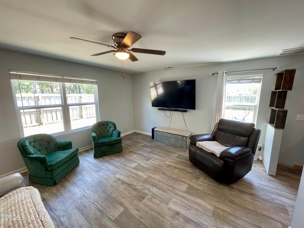 Photo of 533 Draymore Drive NE, Leland, NC 28451 (MLS # 100560386)