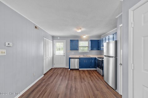 Tiny photo for 107 Ravenwood Drive, Jacksonville, NC 28546 (MLS # 100550796)