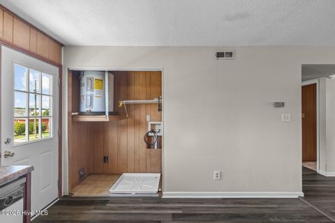 Tiny photo for 107 Ravenwood Drive, Jacksonville, NC 28546 (MLS # 100550796)