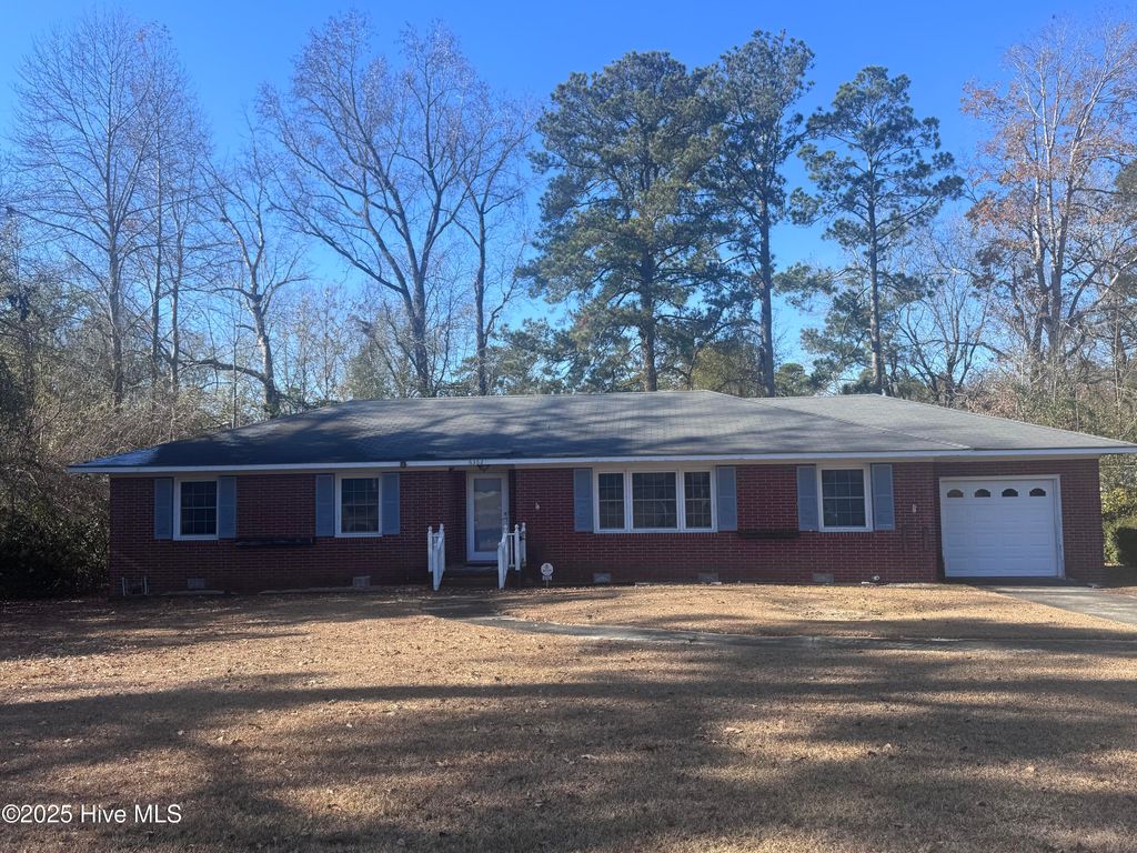 Photo of 6362 Fairway Drive, Grifton, NC 28530 (MLS # 100544826)