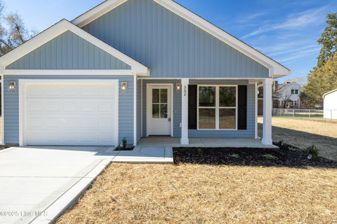 Photo of 302 S West Street, Roseboro, NC 28382 (MLS # 100545711)