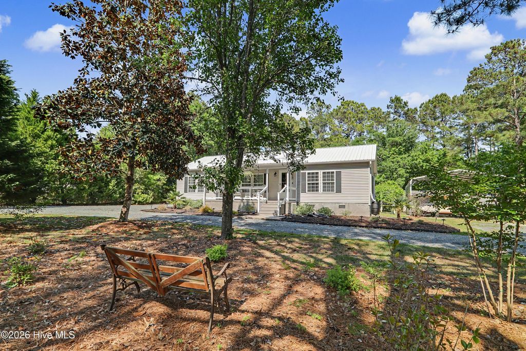 Photo of 503 Groves Point Drive, Hampstead, NC 28443 (MLS # 100570246)