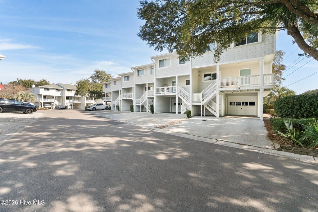 Photo of 124 Lees Cut, Wrightsville Beach, NC 28480 (MLS # 100548419)