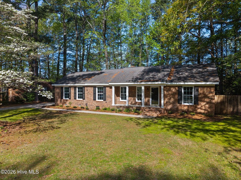Photo of 117 Greenwood Drive, Greenville, NC 27834 (MLS # 100565425)