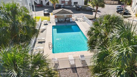 Tiny photo for 625 Spencer-Farlow Drive #30, Carolina Beach, NC 28428 (MLS # 100565628)