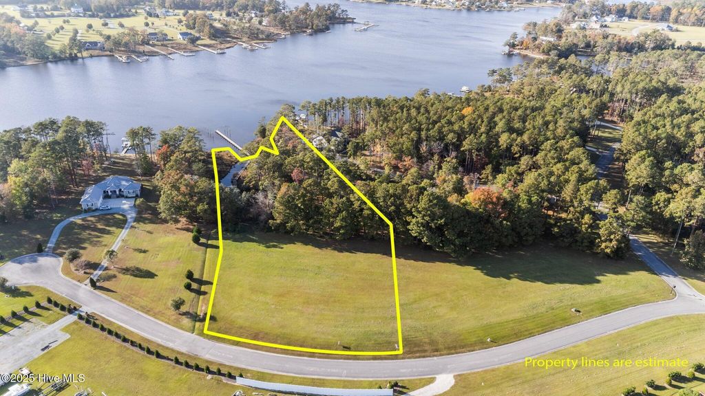 Photo of 572 Dawson Creek Boulevard, Oriental, NC 28571 (MLS # 100525834)