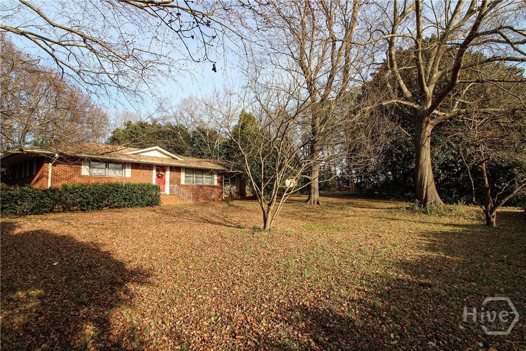 Photo of 921 Highway 72 E, Comer, GA 30629 (MLS # CL346374)