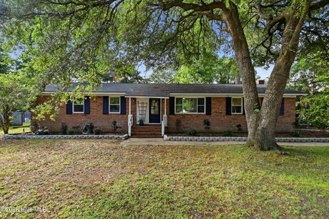 Photo of 146 E Bedford Road, Wilmington, NC 28411 (MLS # 100582761)