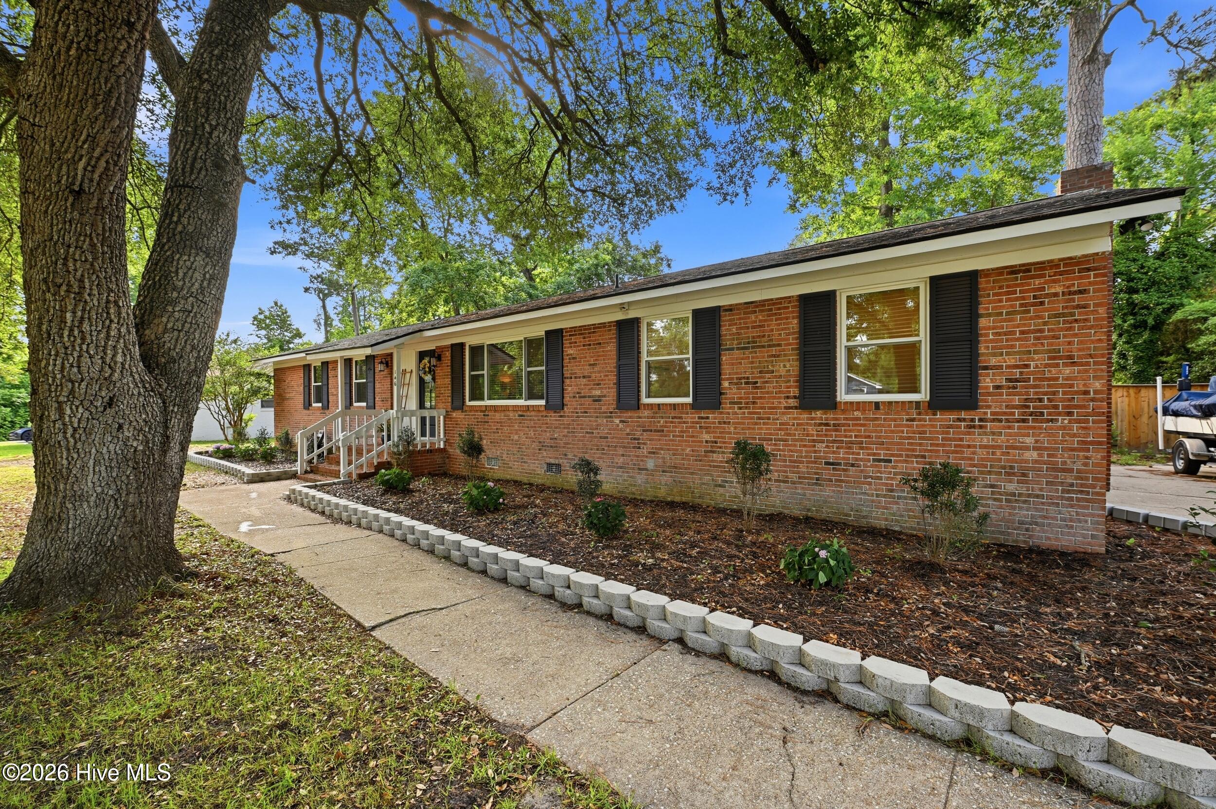 146 E Bedford Road