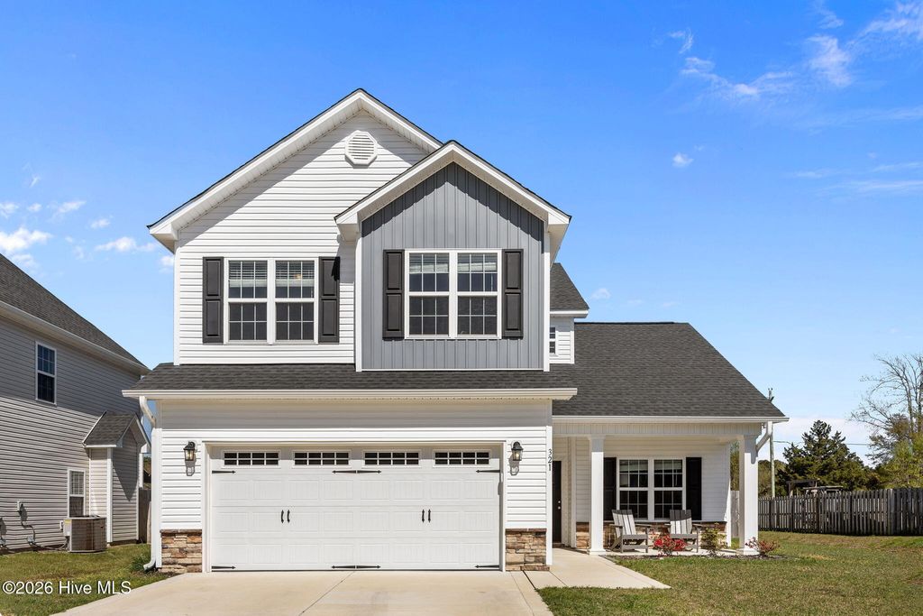 Photo of 321 Windmill Light Way, Sneads Ferry, NC 28460 (MLS # 100564865)