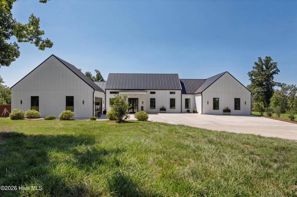Photo of 1540 Lovelace Road, Lincolnton, GA 30817 (MLS # 100606281)